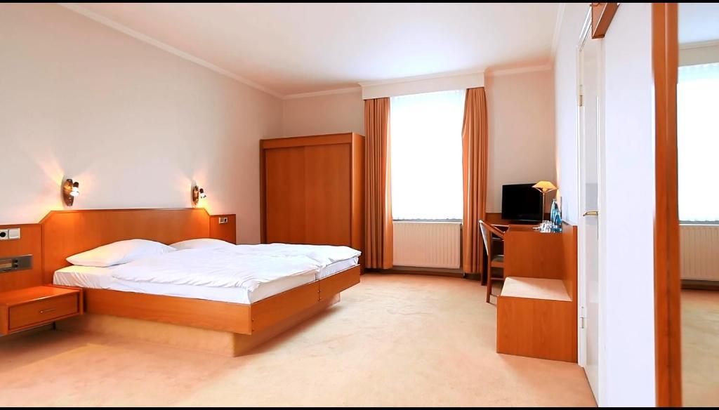 Hotel Royal เอล์มสฮอร์น ห้อง รูปภาพ
