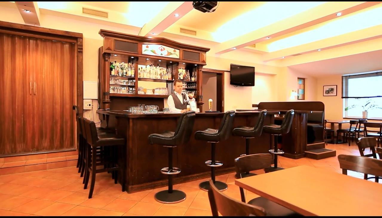 Hotel Royal เอล์มสฮอร์น ภายนอก รูปภาพ